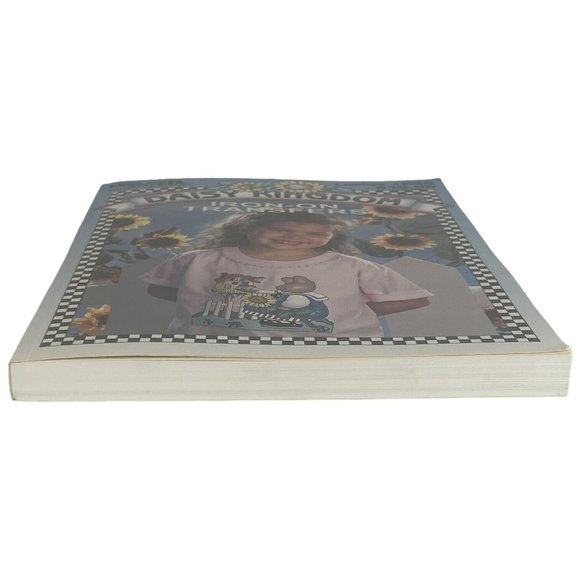 1995 Leisure Arts Daisy Kingdom Iron On Transfers Book Patterns Crafts Applique - Picture 16 of 16